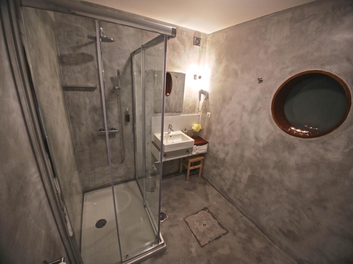 Manta Ray Lodge Horta  Eksteriør bilde